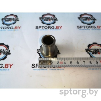 125190 Втулка Амкодор 330-0