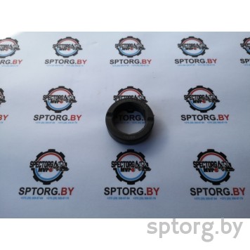 212.06.006.03 Втулка Dana Spicer-0